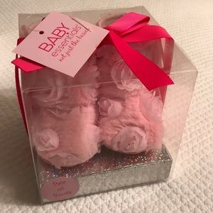 NWOT Baby boots